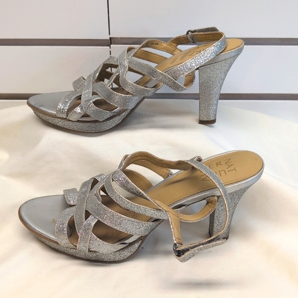 Naturalizer "Delma" Heels Sandals 9.5 Silver Metallic Like New Condition - Picture 6 of 10
